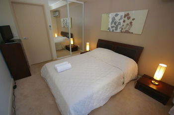 Homebush 57 Ben Furnished Apartment - South Australia Travel 1