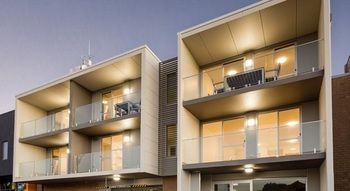 Hamilton Executive Apartments - South Australia Travel 7
