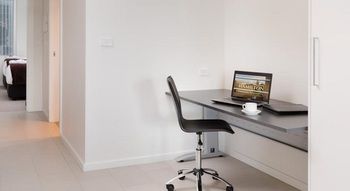 Hamilton Executive Apartments - South Australia Travel 17