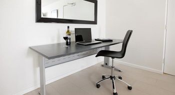 Hamilton Executive Apartments - South Australia Travel 26