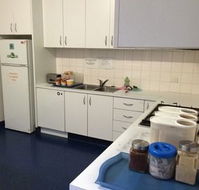 22 Travellers Accommodation - Hostel - South Australia Travel