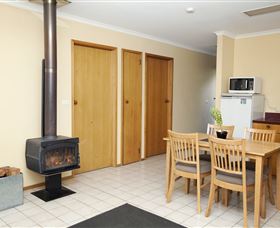Bruny Island Explorers Cottages - South Australia Travel 3