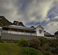 House on the Hill Bed and Breakfast - South Australia Travel