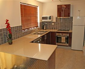 Beach Apartments - South Australia Travel 1