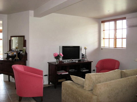 Amble In Cottage - South Australia Travel 1