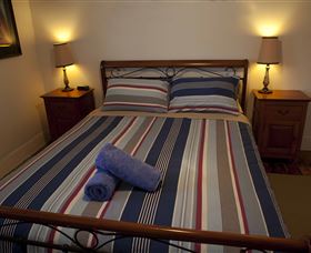 The Spotted Salmon Cottage - South Australia Travel 0