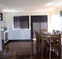 Glenaire Apartments - South Australia Travel