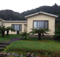 Queenstown Cottages - Owen - South Australia Travel