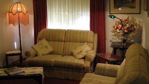 Cuddledoon Cottages B&B - South Australia Travel 3