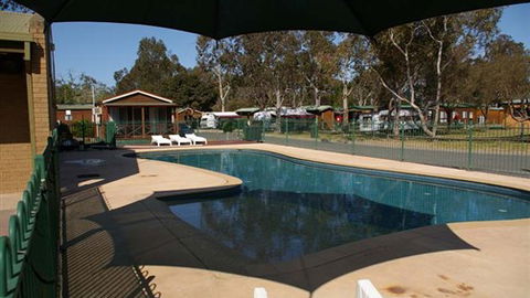 Lake Fyans Holiday Park - South Australia Travel 3