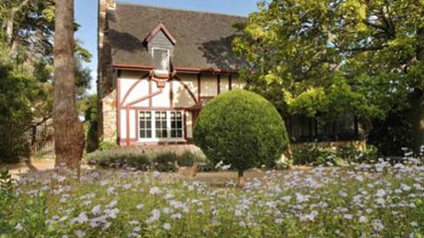 Briarswood Cottage Bed And Breakfast - South Australia Travel 0
