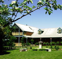 Lawson Lodge Country Estate - South Australia Travel