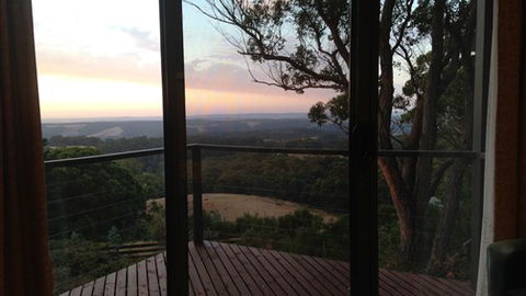 Southern Anchorage Retreat - South Australia Travel 1