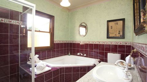 Barwood House Beechworth - South Australia Travel 4