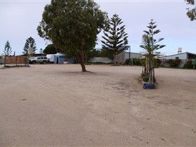 Fowlers Bay Caravan Park - South Australia Travel 3