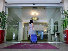 Mercure Grosvenor Hotel Adelaide - South Australia Travel 0