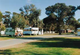 Tumby Bay Caravan Park Cabins - South Australia Travel 2