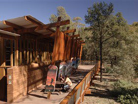 Wilpena Pound Resort - South Australia Travel 1