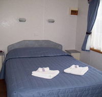 Adare Caravan Park  Holiday Units