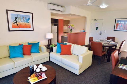 Advance Serviced Apartments - South Australia Travel 0