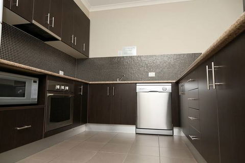 Centrepoint Apartments - South Australia Travel 7