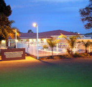 Charles Rasp Motor Inn - South Australia Travel