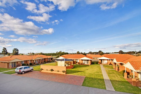 Comfort Inn & Suites King Avenue - South Australia Travel 1