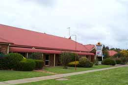 Quality Inn Parkes International - South Australia Travel 0