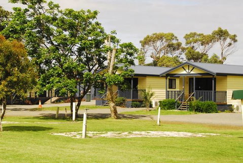 Denmark Rivermouth Caravan Park - South Australia Travel 0
