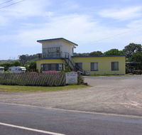 Dutton Way Caravan Park - South Australia Travel