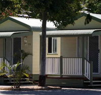 Emerald Cabin  Caravan Village - South Australia Travel