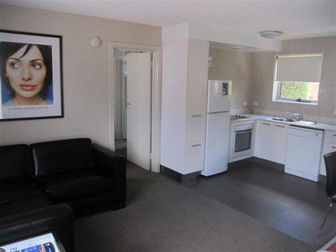 Forrest Hotel & Apartments - South Australia Travel 12