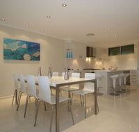 Hamilton Island Private Apartment - Poinciana - South Australia Travel