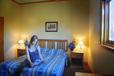 Hotel Victoria - South Australia Travel 1