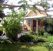 Kemeys Mountain Hideaway - South Australia Travel