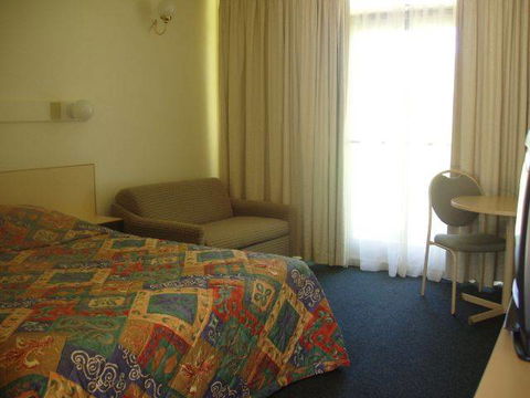 Kempsey Motor Inn - South Australia Travel 3