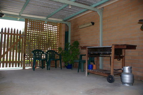 Lemon Tree Cottage - Ordway Park - South Australia Travel 1