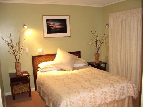 Lufra Hotel - South Australia Travel 0