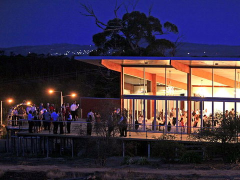 Macedon Ranges Hotel & Spa - South Australia Travel 3
