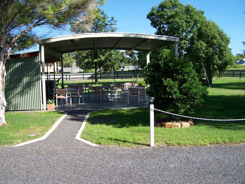 Mitchell Motel - South Australia Travel 4