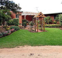 Mulanah Gardens BB Cottages/Wedding Venue - South Australia Travel