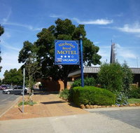 Nicholas Royal Motel - South Australia Travel