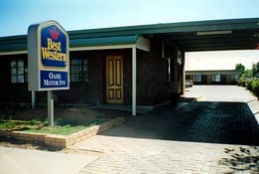 Oasis Motor Inn - South Australia Travel 0