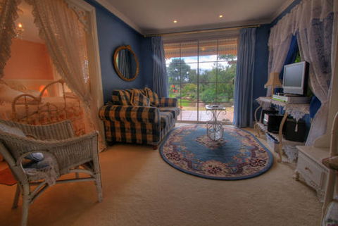 Peppermint Springs Retreat & Day Spa - South Australia Travel 1