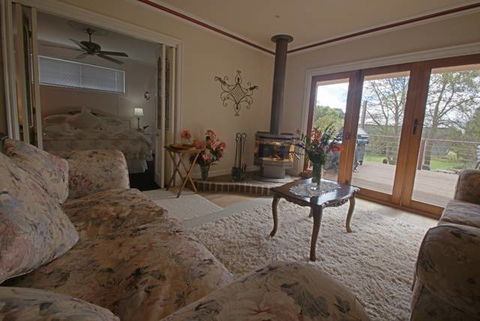 Peppermint Springs Retreat & Day Spa - South Australia Travel 0