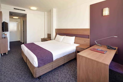 Quality Hotel Ambassador Perth - South Australia Travel 3