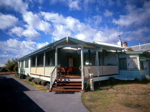 Pitstop Lodge Guesthouse And B&B - South Australia Travel 0