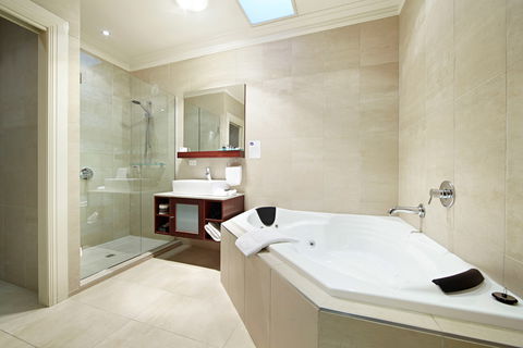 Prahran Village Guest House - South Australia Travel 4