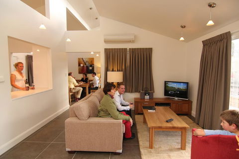 Moore Park Apartments - South Australia Travel 1