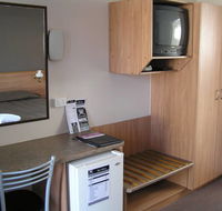 Riviera On Ruthven Motel - South Australia Travel